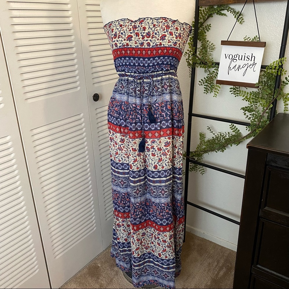 Motherhood|M|Red White Blue Multi Print Boho Tassel Tie Slit Sides Maxi Dress